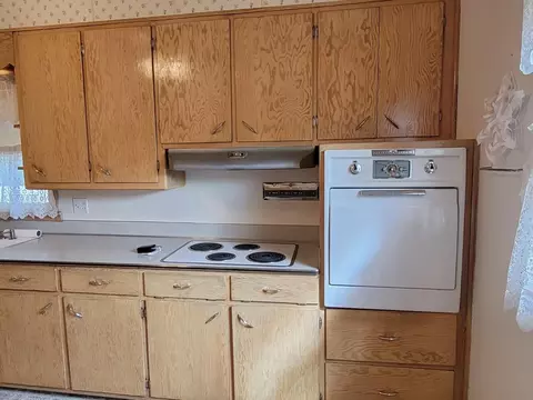102 2nd Ave SE, Ashley, ND 58413 photo 5