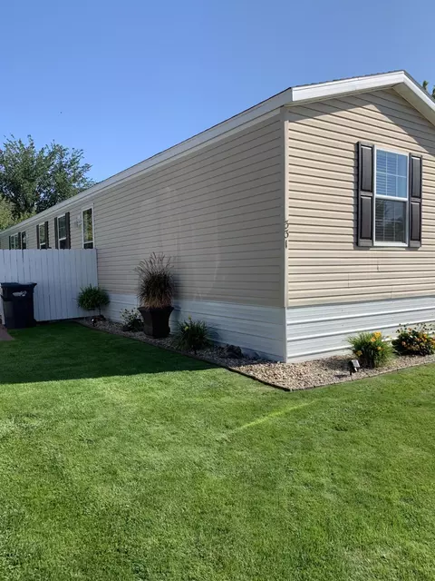 331 Continental Ave, Bismarck, ND 58504 photo 1