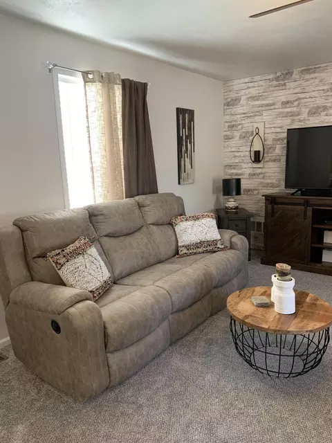 331 Continental Ave, Bismarck, ND 58504 photo 4