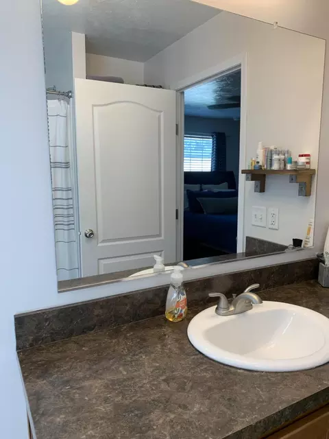 331 Continental Ave, Bismarck, ND 58504 photo 9