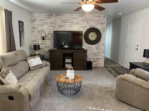 331 Continental Ave, Bismarck, ND 58504 photo 5