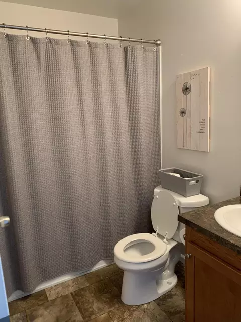 331 Continental Ave, Bismarck, ND 58504 photo 8