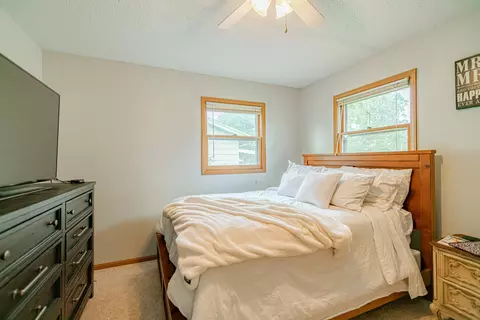 608 Denver Ave E, Bismarck, ND 58504 photo 21