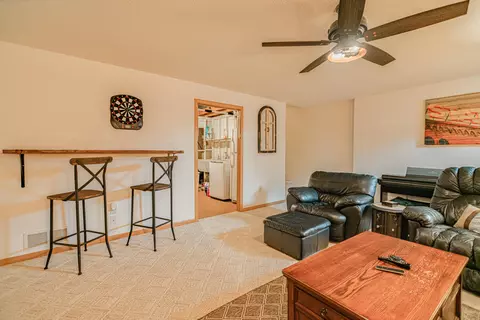 608 Denver Ave E, Bismarck, ND 58504 photo 30