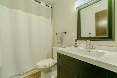 608 Denver Ave E, Bismarck, ND 58504 photo 13