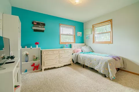 608 Denver Ave E, Bismarck, ND 58504 photo 17