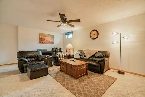 608 Denver Ave E, Bismarck, ND 58504 photo 29