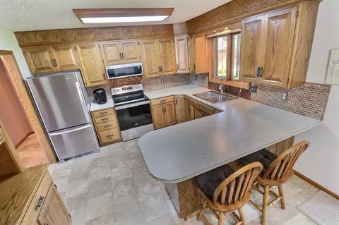 1401 16th St SE, Mandan, ND 58554 photo 5