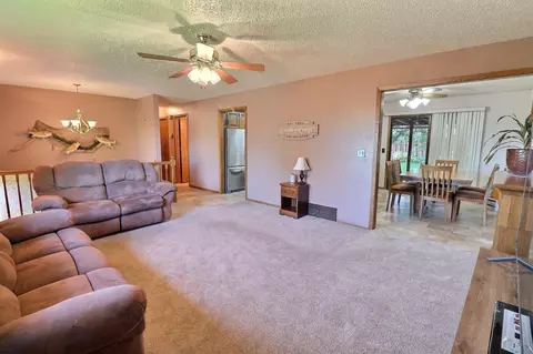 1401 16th St SE, Mandan, ND 58554 photo 8