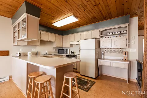 1185 Jefferson Ave, Bismarck, ND 58504 photo 8