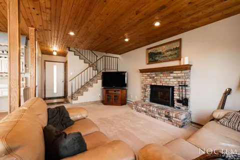 1185 Jefferson Ave, Bismarck, ND 58504 photo 6
