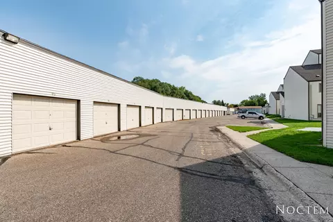 1185 Jefferson Ave, Bismarck, ND 58504 photo 16