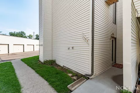1185 Jefferson Ave, Bismarck, ND 58504 photo 3