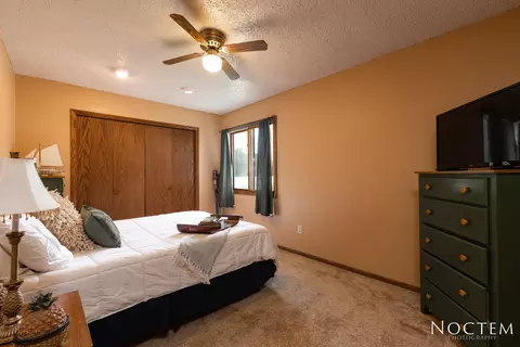 1185 Jefferson Ave, Bismarck, ND 58504 photo 15
