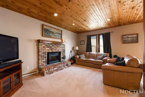 1185 Jefferson Ave, Bismarck, ND 58504 photo 5