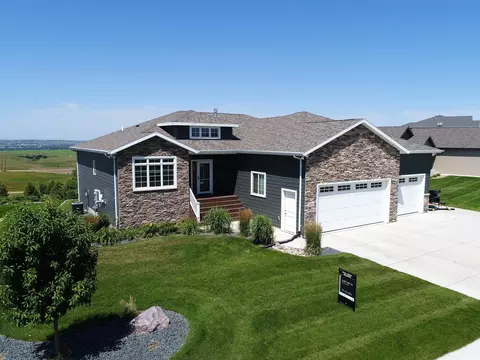 5016 Cornice Dr, Bismarck, ND 58503 photo 111