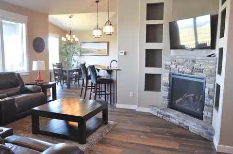 5016 Cornice Dr, Bismarck, ND 58503 photo 5
