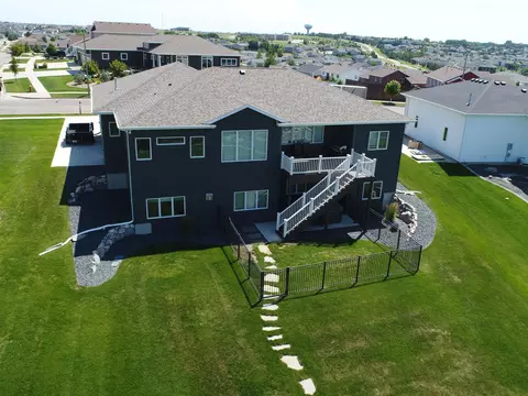 5016 Cornice Dr, Bismarck, ND 58503 photo 118