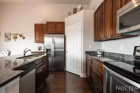 933 Calvert Dr, Bismarck, ND 58503 photo 7