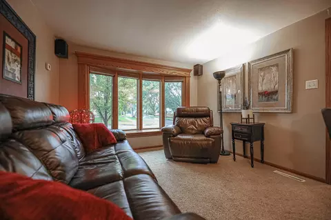 1620 E Avenue B, Bismarck, ND 58501 photo 13