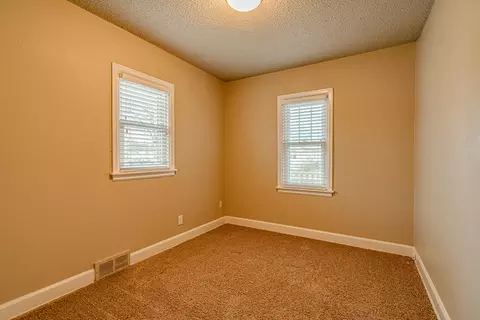 1413 E Thayer Ave, Bismarck, ND 58501 photo 15
