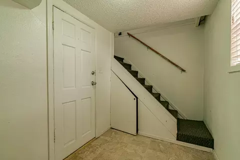 1413 E Thayer Ave, Bismarck, ND 58501 photo 23