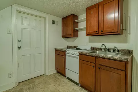1413 E Thayer Ave, Bismarck, ND 58501 photo 27