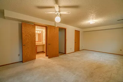 230 Wachter Ave E, Bismarck, ND 58504 photo 46