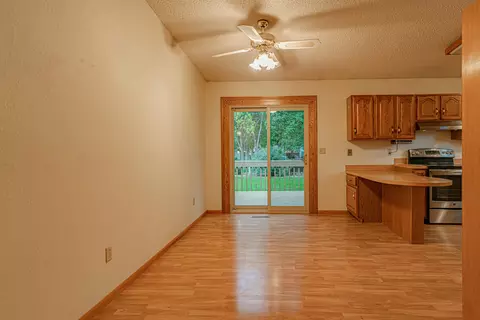 230 Wachter Ave E, Bismarck, ND 58504 photo 13
