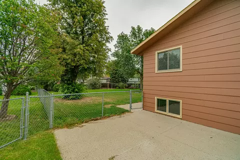 230 Wachter Ave E, Bismarck, ND 58504 photo 55