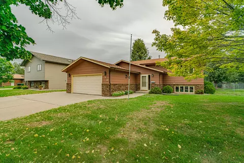 230 Wachter Ave E, Bismarck, ND 58504 photo 50