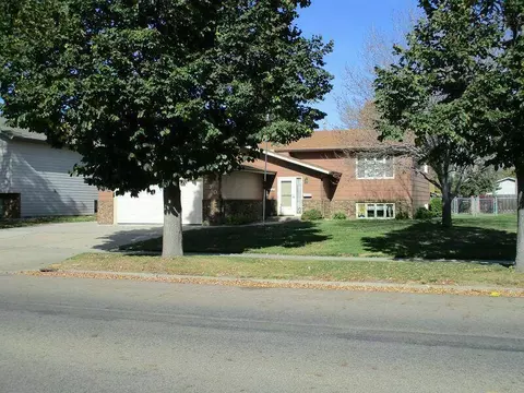 230 Wachter Ave E, Bismarck, ND 58504 photo 63
