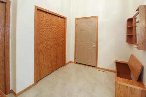 774 Interstate Ave W, Bismarck, ND 58503 photo 14