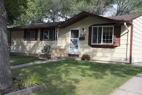 500 E Turnpike Ave, Bismarck, ND 58501 photo 1