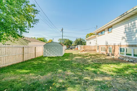 2017 E Avenue B, Bismarck, ND 58501 photo 54