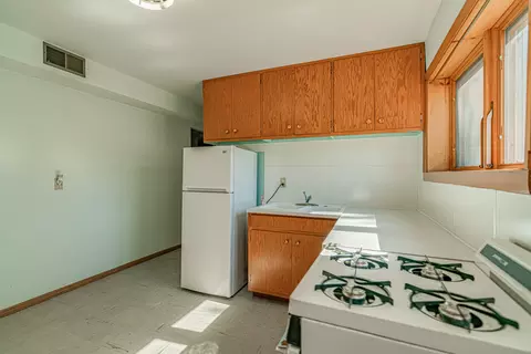 2017 E Avenue B, Bismarck, ND 58501 photo 33
