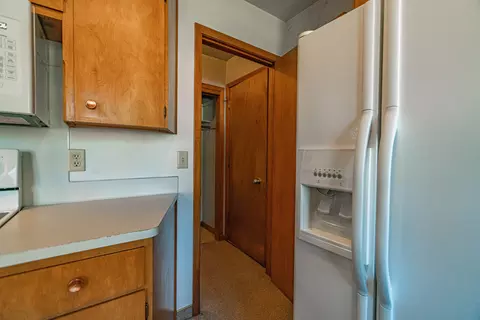 2017 E Avenue B, Bismarck, ND 58501 photo 22