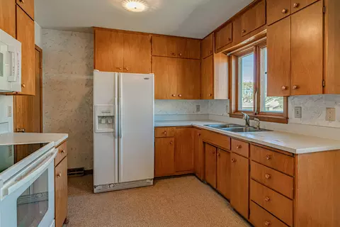 2017 E Avenue B, Bismarck, ND 58501 photo 18