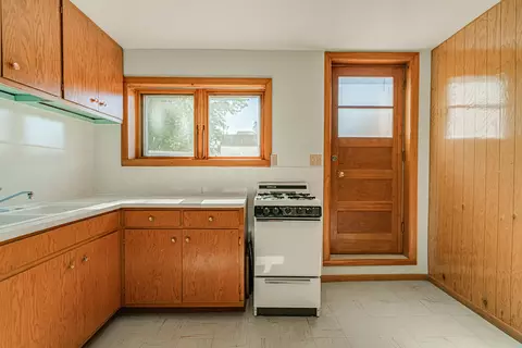 2017 E Avenue B, Bismarck, ND 58501 photo 29