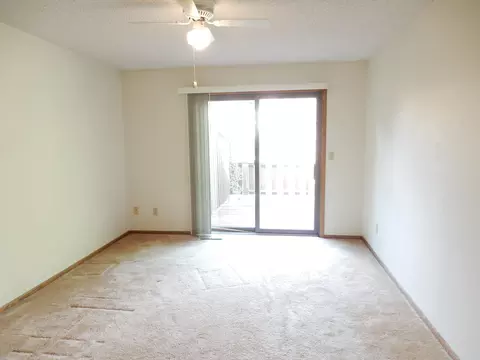 407 E Brandon Dr, Bismarck, ND 58503 photo 28