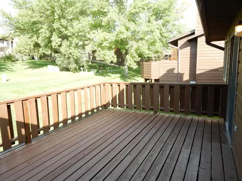 407 E Brandon Dr, Bismarck, ND 58503 photo 12