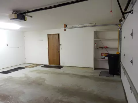 407 E Brandon Dr, Bismarck, ND 58503 photo 51