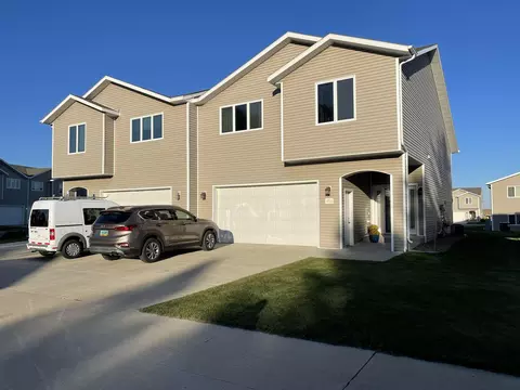 1713 Calgary Loop, Bismarck, ND 58503 photo 1
