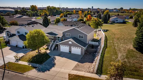 703 Calgary Ave, Bismarck, ND 58503 photo 48