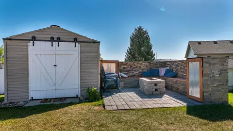 703 Calgary Ave, Bismarck, ND 58503 photo 45