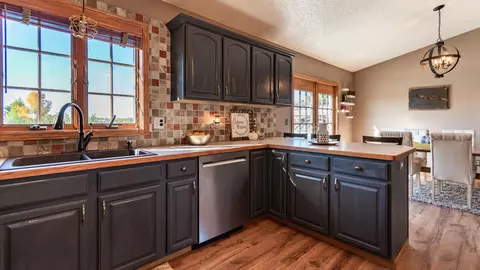 703 Calgary Ave, Bismarck, ND 58503 photo 15