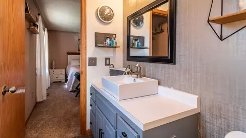 703 Calgary Ave, Bismarck, ND 58503 photo 22