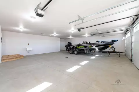 5412 Hendrickson Dr, Bismarck, ND 58503 photo 19