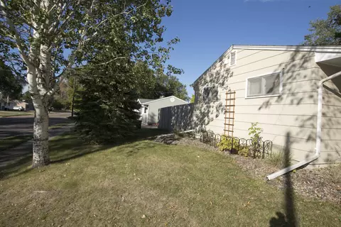 502 Central Ave E, Bismarck, ND 58501 photo 42