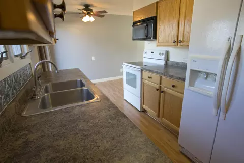 502 Central Ave E, Bismarck, ND 58501 photo 18